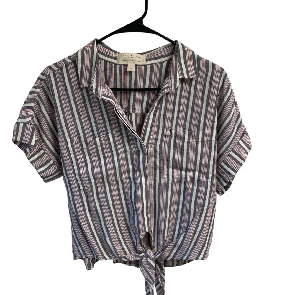 Cloth And Stone Striped Button-Up Tie-Front Top Rayon Linen Blend‎